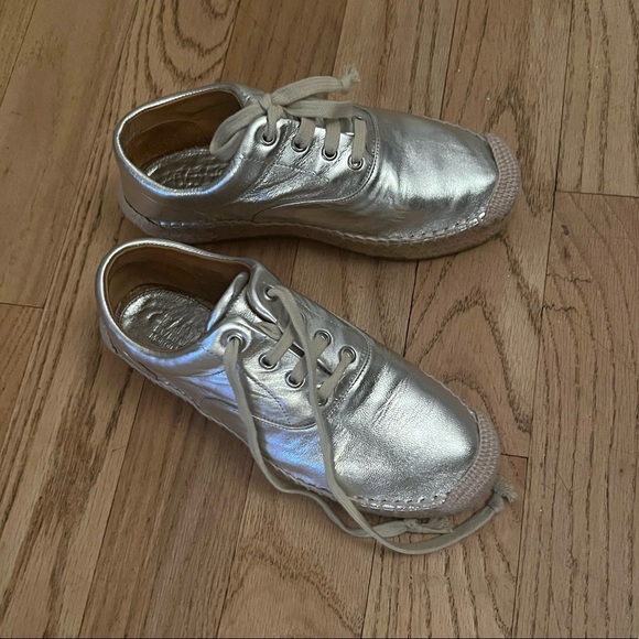 MM6 Maison Martin Margiela Shoes - Maison Margiela - silver raffia sneakers - bit of a built-in platform - 37